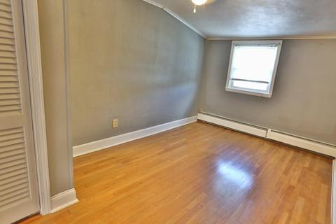 237 Milton, Fall River, MA 02720 photo 17