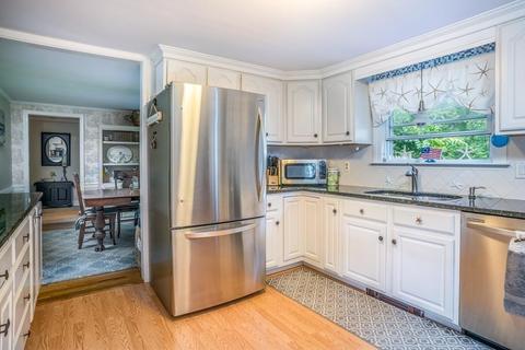 650 Old Stage Rd, Barnstable, MA 02632 photo 4