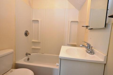 71 Esther St, Worcester, MA 01607 photo 9