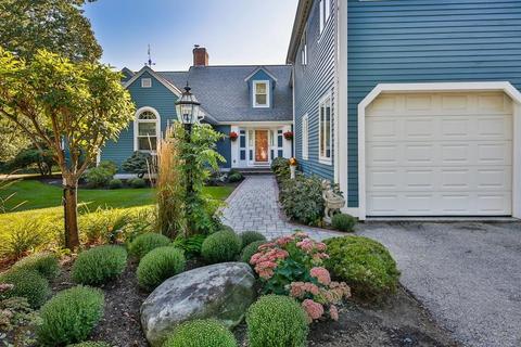 190 Centre St, Danvers, MA 01923 photo 1