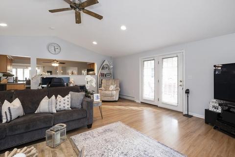 9 Brady, Derry, NH 03038 photo 6