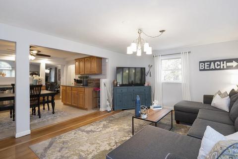 9 Brady, Derry, NH 03038 photo 8