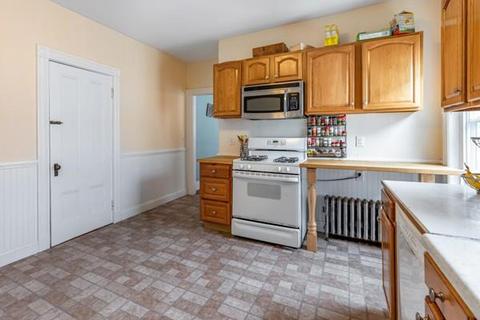 68 Mapleton St, Brighton, MA 02135 photo 29