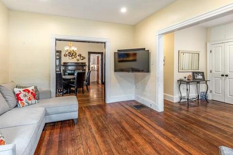 68 Mapleton St, Brighton, MA 02135 photo 7