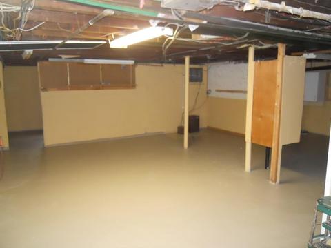 46 Harkness Ave, Springfield, MA 01118 photo 17