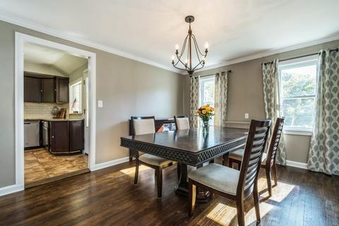 1325 Pleasant St, Worcester, MA 01602 photo 13