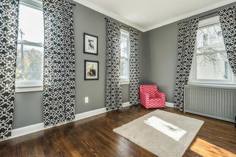 1325 Pleasant St, Worcester, MA 01602 photo 7