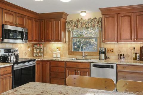 16 Howard Rd, Maynard, MA 01754 photo 4