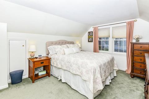 9 Trimount St, Dedham, MA 02026 photo 13
