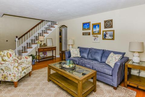9 Trimount St, Dedham, MA 02026 photo 5