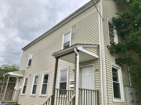 253 Centre St, Springfield, MA 01151 photo 2