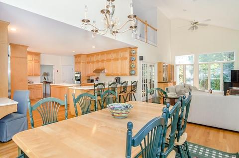 4 Old Colony Dr, Dover, MA 02030 photo 7