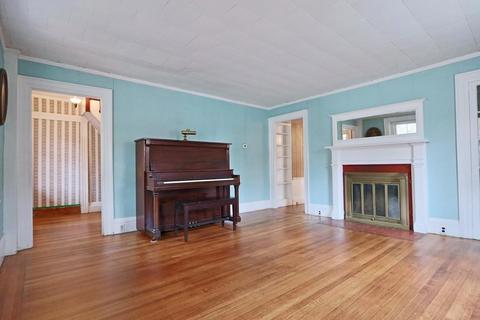 106 Powder Mill Rd, Maynard, MA 01754 photo 4