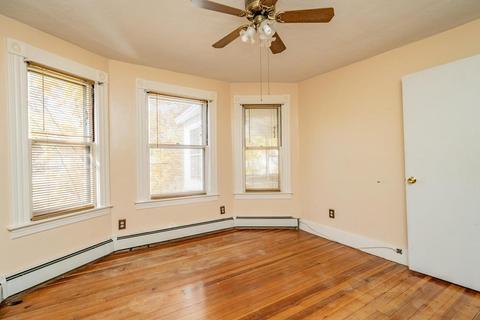 61 Denver St, Springfield, MA 01109 photo 12