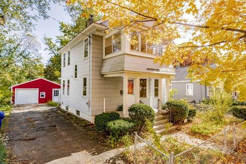 61 Denver St, Springfield, MA 01109 photo 3