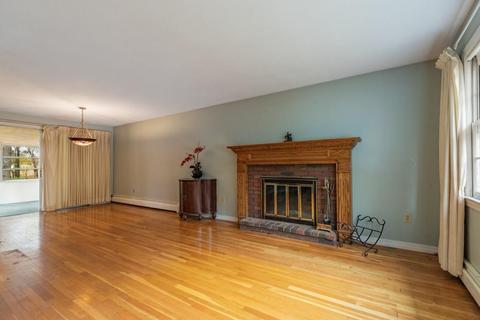 6 Morningside Dr, Beverly, MA 01915 photo 5