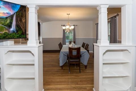 8 Stanton St, Saugus, MA 01906 photo 11