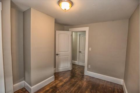 111 Upton St, Springfield, MA 01104 photo 16
