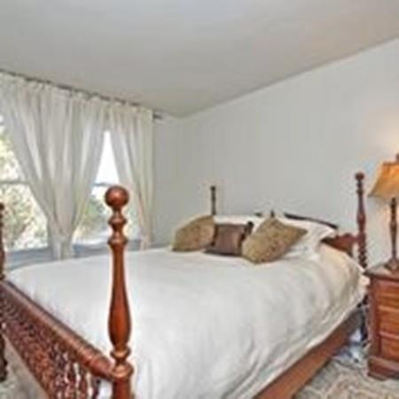 33 Valmor St, Worcester, MA 01604 photo 9