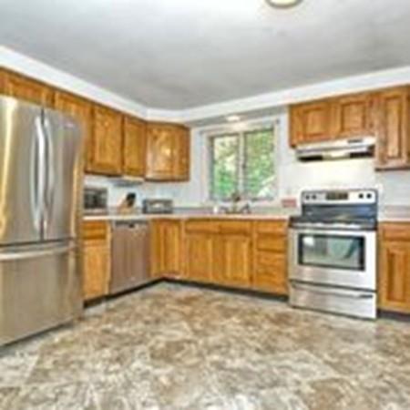 33 Valmor St, Worcester, MA 01604 photo 5