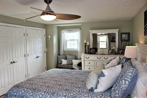 7 Thomas Dr, Franklin, MA 02038 photo 15