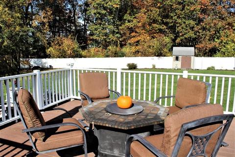 7 Thomas Dr, Franklin, MA 02038 photo 23