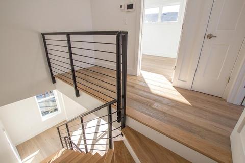 27 Carter St #1, Everett, MA 02149 photo 8