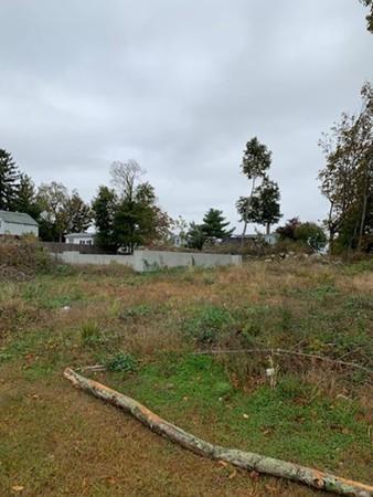 586 Chicago St, Fall River, MA 02721 photo 2