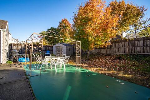 357 Roosevelt Ave, Springfield, MA 01118 photo 24