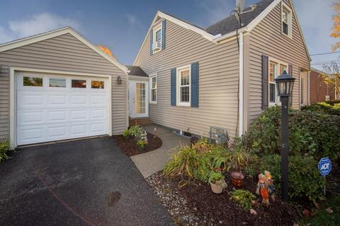 357 Roosevelt Ave, Springfield, MA 01118 photo 2