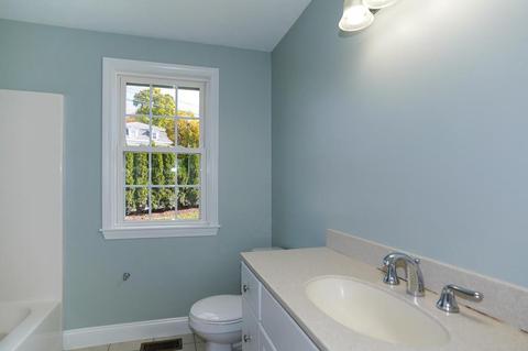 2 Walnut St, Hudson, MA 01749 photo 11