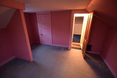 48 Ward St, Chicopee, MA 01020 photo 15