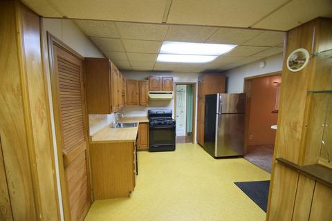 48 Ward St, Chicopee, MA 01020 photo 9