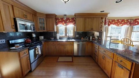 190 Willow Ave, Haverhill, MA 01835 photo 2