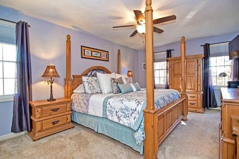 33 Wildflower Dr, Sutton, MA 01590 photo 19