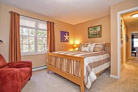 33 Wildflower Dr, Sutton, MA 01590 photo 16