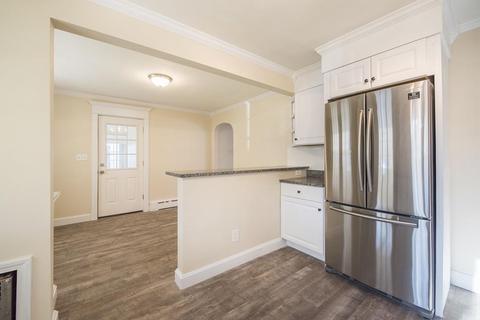 255 Frontenac St, Chicopee, MA 01020 photo 8