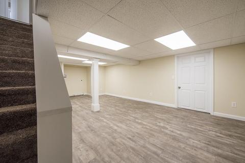 255 Frontenac St, Chicopee, MA 01020 photo 20