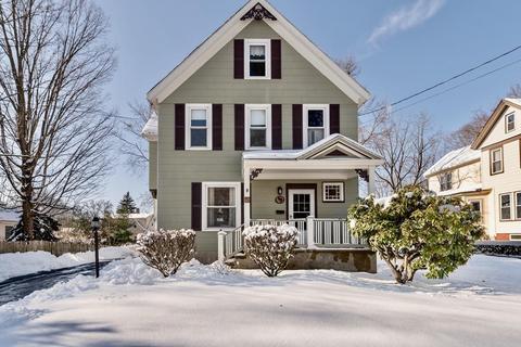 40 Pearl St, Reading, MA 01867 photo 1