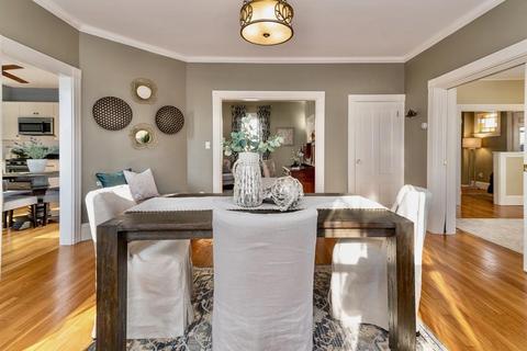 40 Pearl St, Reading, MA 01867 photo 9