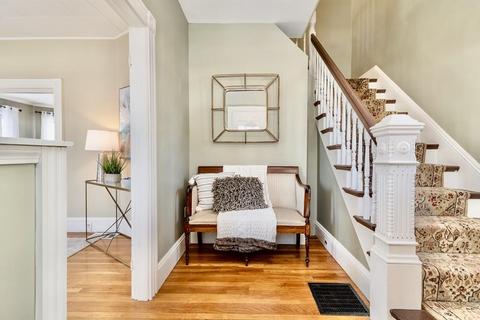 40 Pearl St, Reading, MA 01867 photo 4