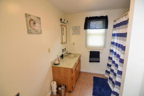 35 Genessee #M, Worcester, MA 01603 photo 10