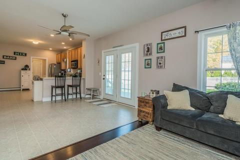 17 Konkel Ave, Webster, MA 01570 photo 8
