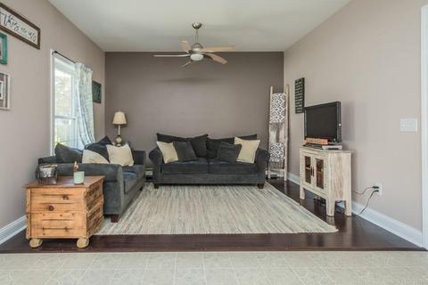 17 Konkel Ave, Webster, MA 01570 photo 10