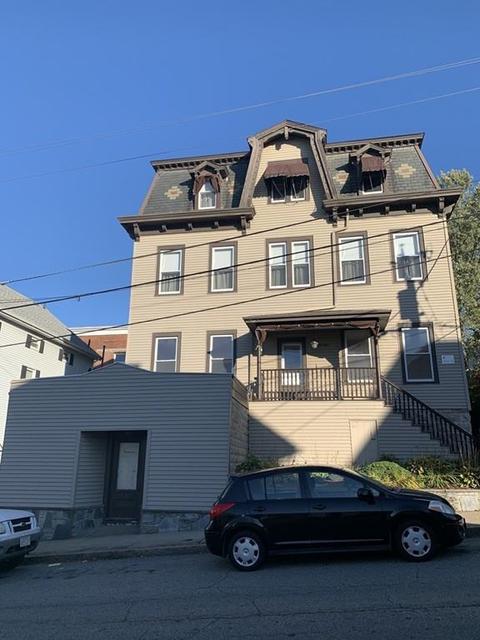 88 Grant St, Fall River, MA 02721 photo 2