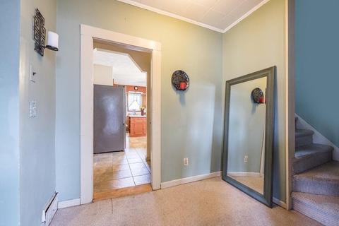46 Parkside St, Springfield, MA 01104 photo 11