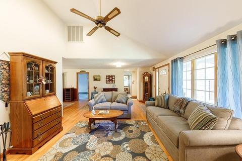 30 Barnacle Ln, Mashpee, MA 02649 photo 8