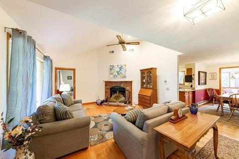 30 Barnacle Ln, Mashpee, MA 02649 photo 6