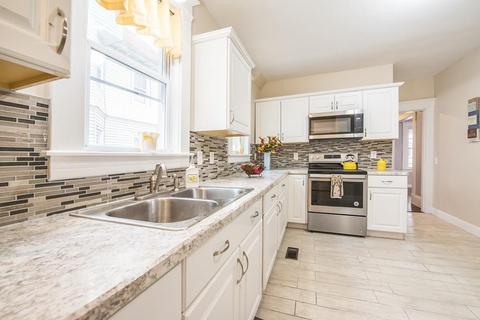 32 Dresden St, Springfield, MA 01109 photo 19