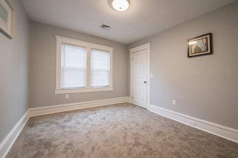 32 Dresden St, Springfield, MA 01109 photo 12